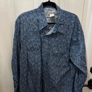 Wrangler Men's Casual Blue Paisley Patterned Long Sleeve Shirt
